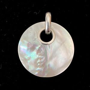 Retired .925 Silpada Mother of Pearl Pendant